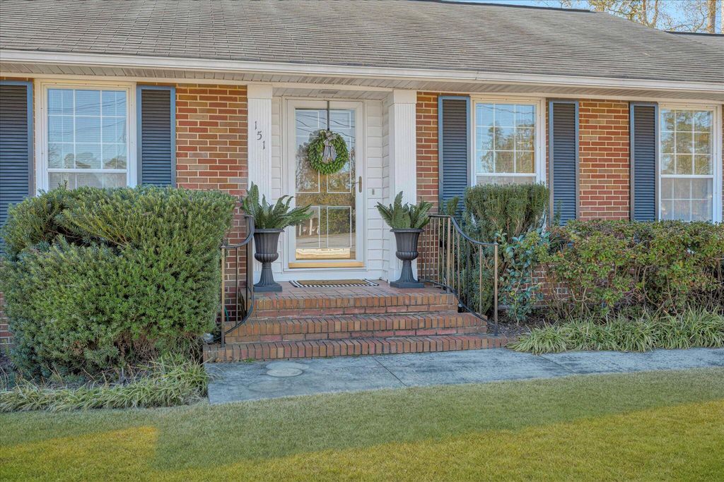 Photo of 151 Avondale Court, Augusta, GA 30907 (MLS # 550251)