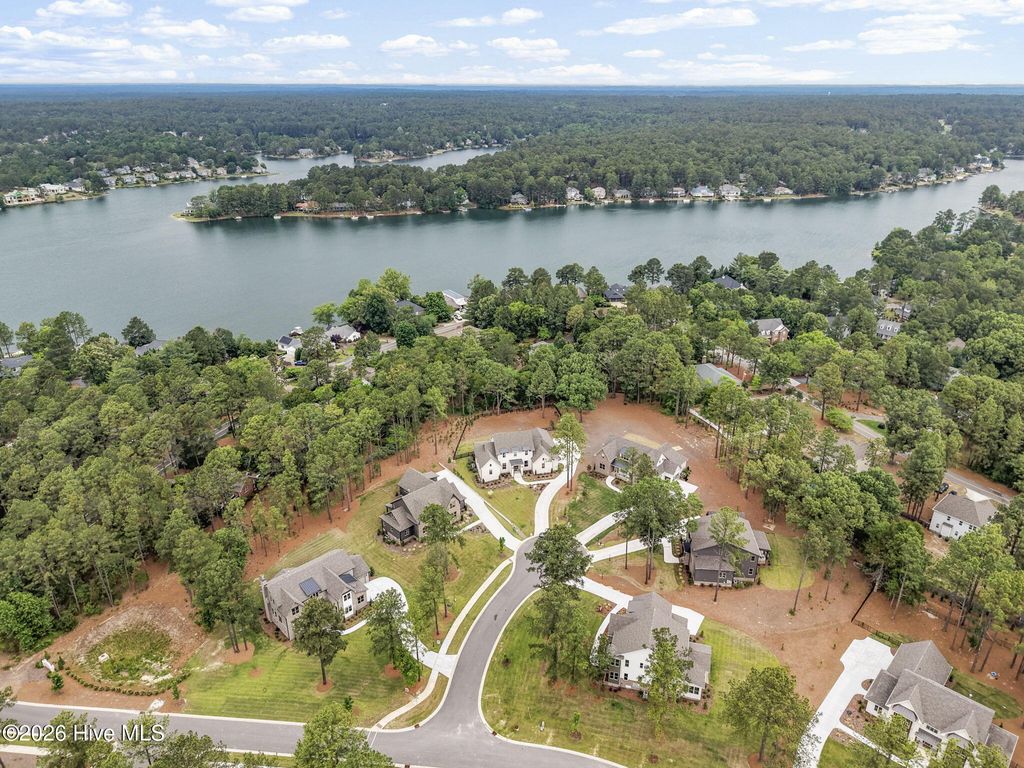 Photo of 325 Sloan Lane, Pinehurst, NC 28374 (MLS # 100574213)