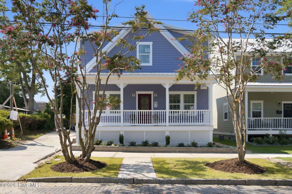 Photo of 512 Queen Street, Wilmington, NC 28401 (MLS # 100593068)