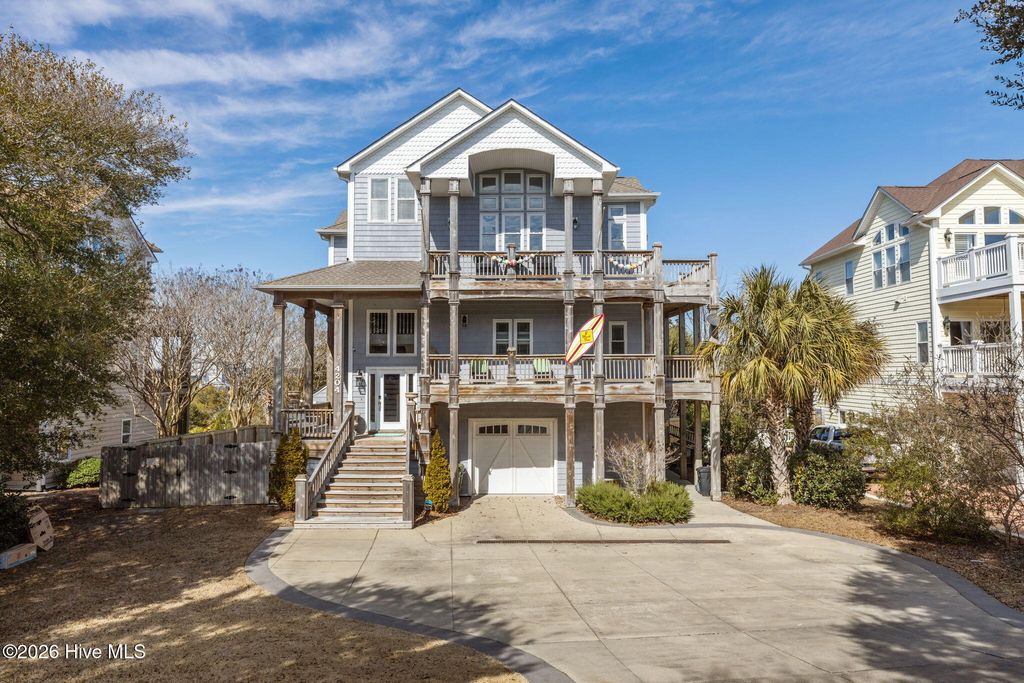 Photo of 4204 Emerald Drive, Emerald Isle, NC 28594 (MLS # 100570995)