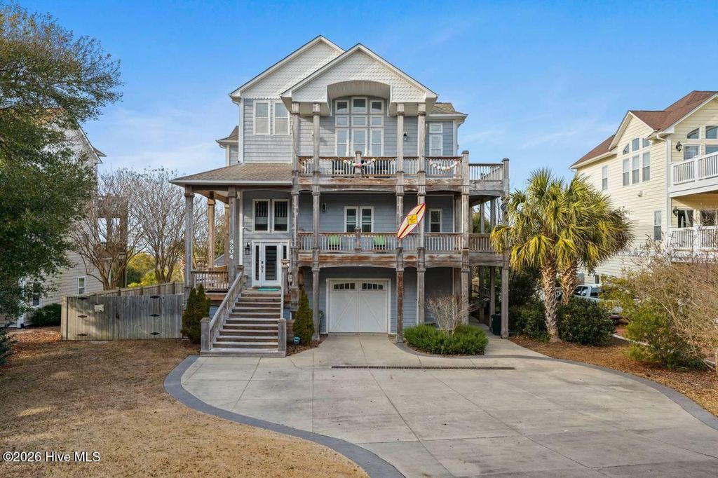 Photo of 4204 Emerald Drive, Emerald Isle, NC 28594 (MLS # 100570995)