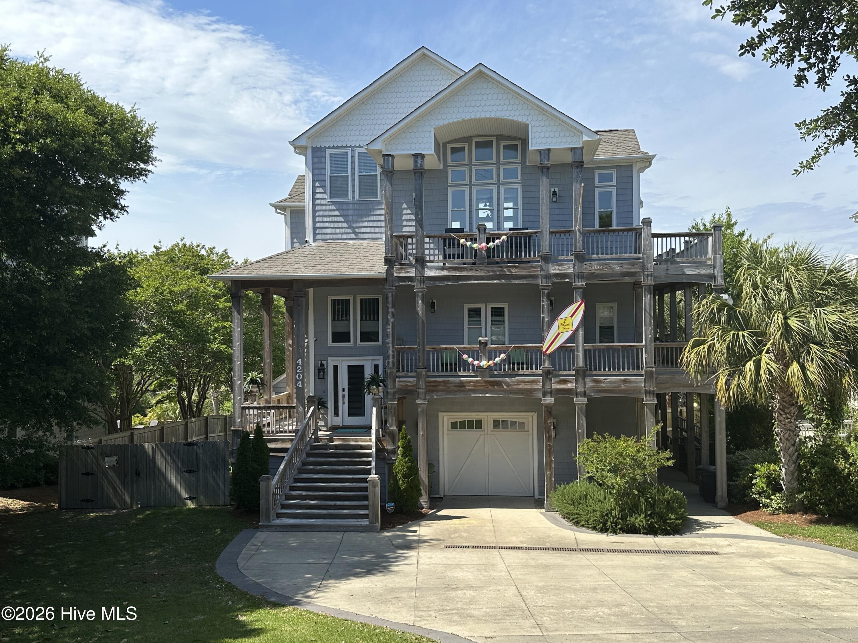 4204 Emerald Drive