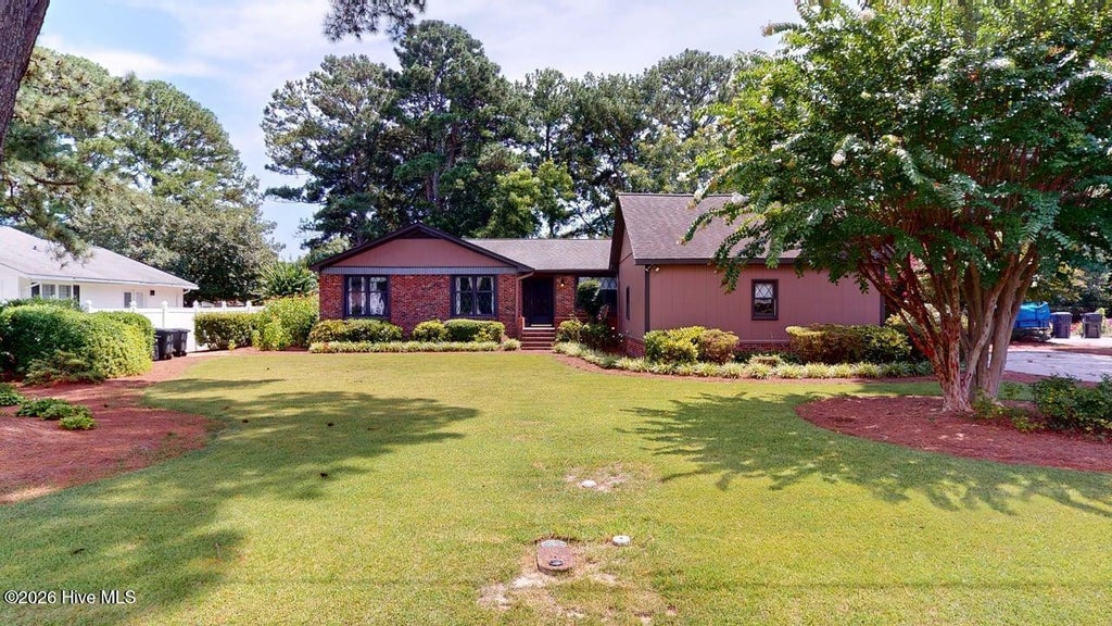Photo of 406 Birch Drive, Goldsboro, NC 27534 (MLS # 100596595)