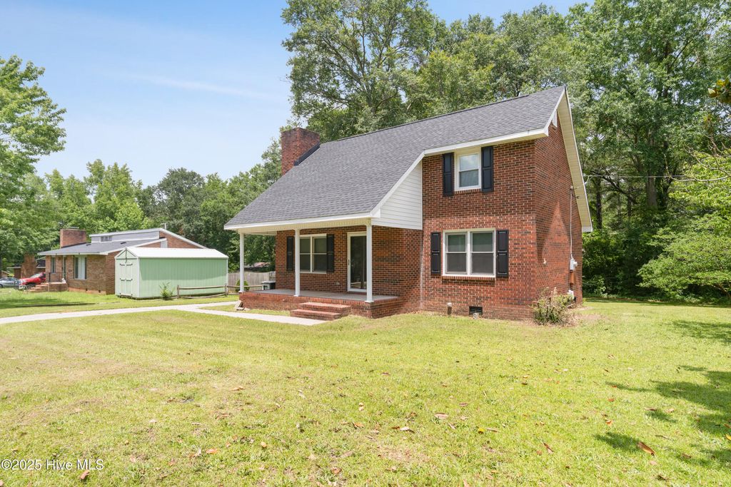 Photo of 1507 Brookfield Road, Rockingham, NC 28379 (MLS # 100546911)