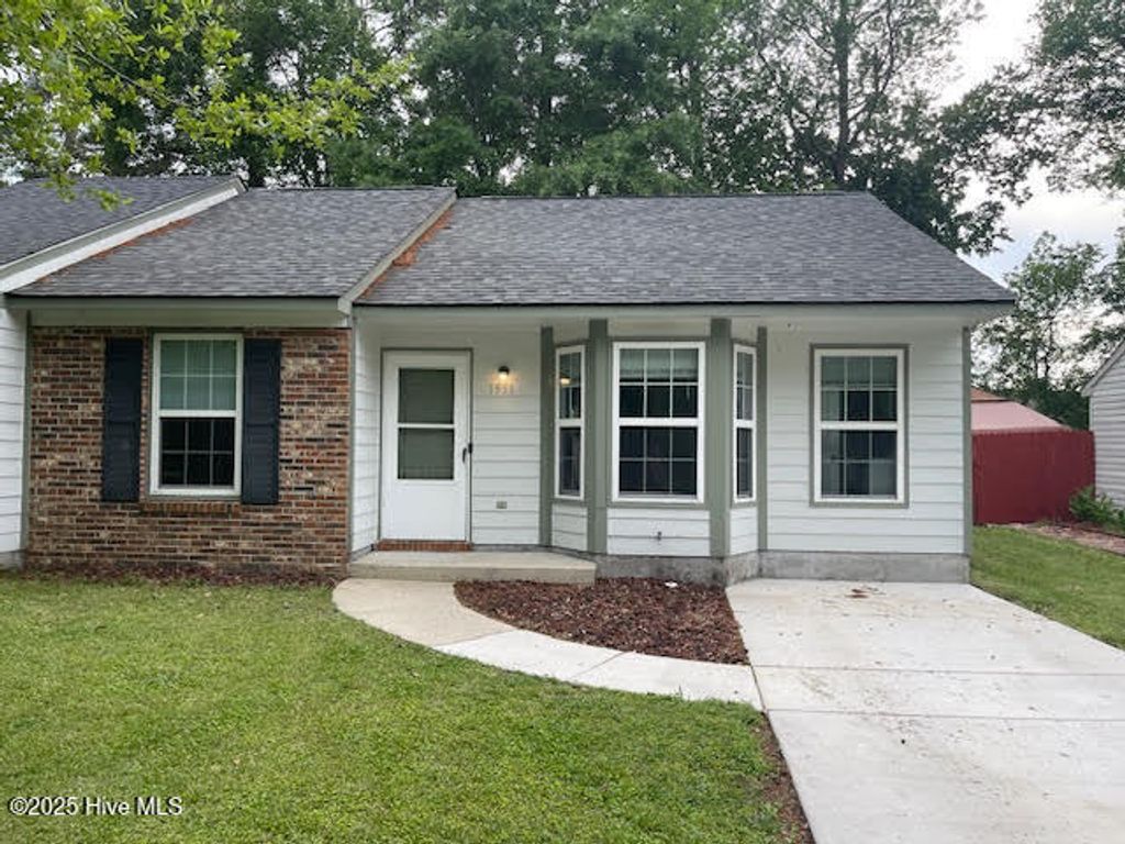 Photo of 1951 Rolling Ridge Drive, Midway Park, NC 28544 (MLS # 100582689)
