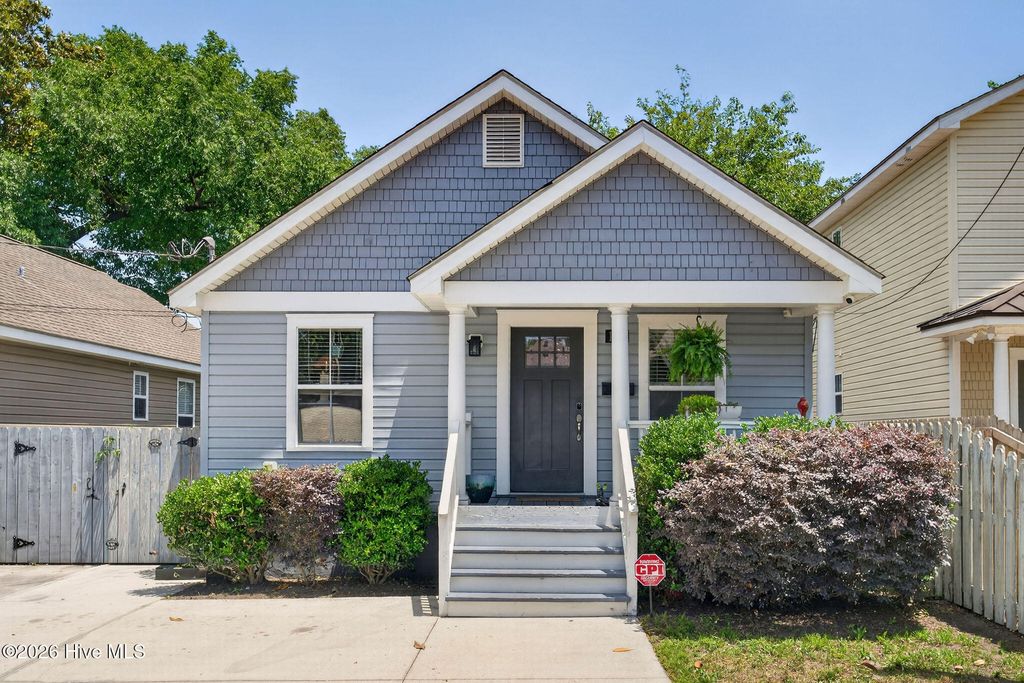 Photo of 109 Gores Row, Wilmington, NC 28401 (MLS # 100575554)
