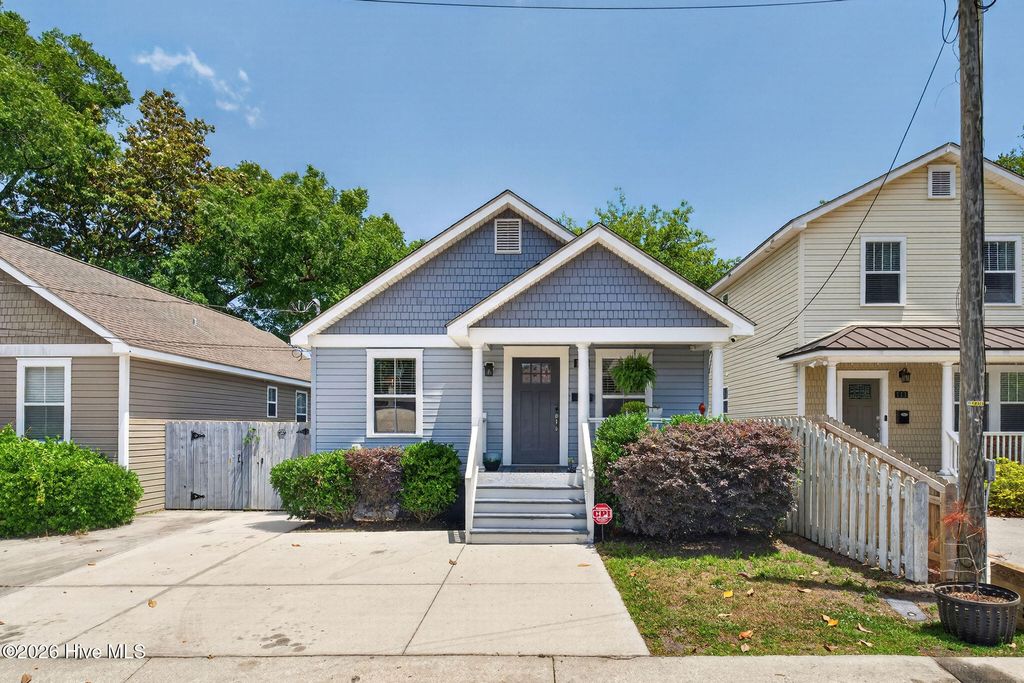 Photo of 109 Gores Row, Wilmington, NC 28401 (MLS # 100575554)