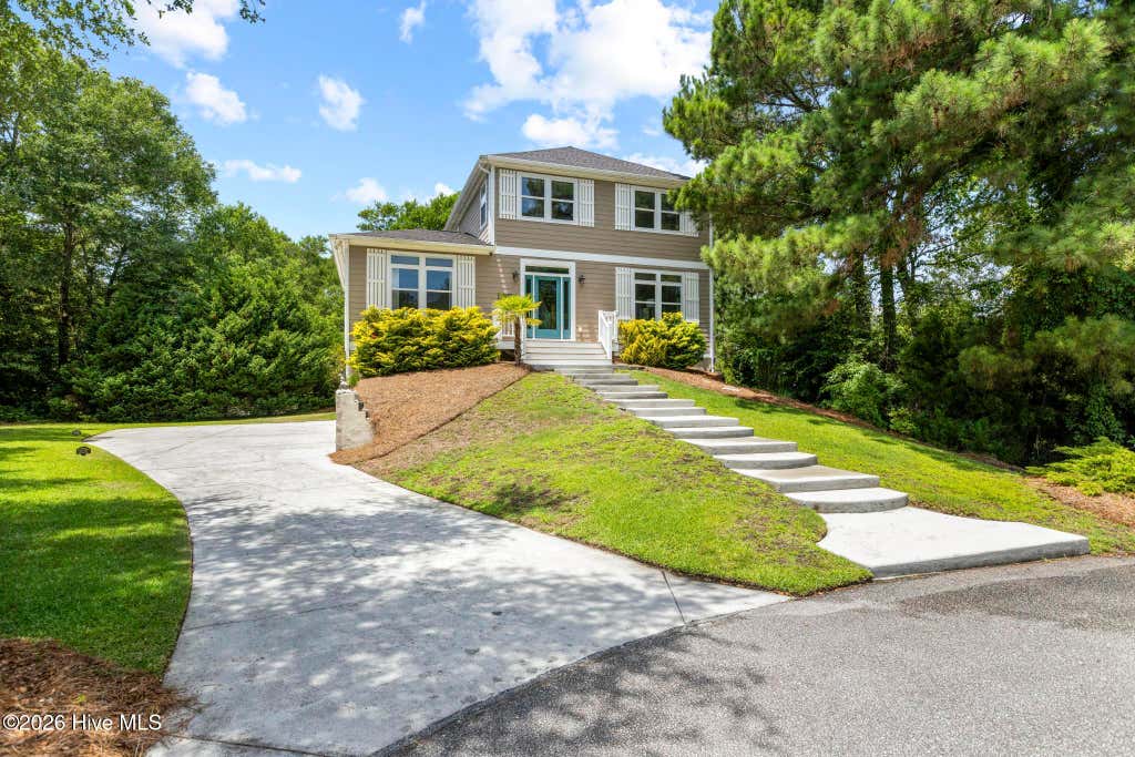 Photo of 9804 Heath Place, Emerald Isle, NC 28594 (MLS # 100580982)