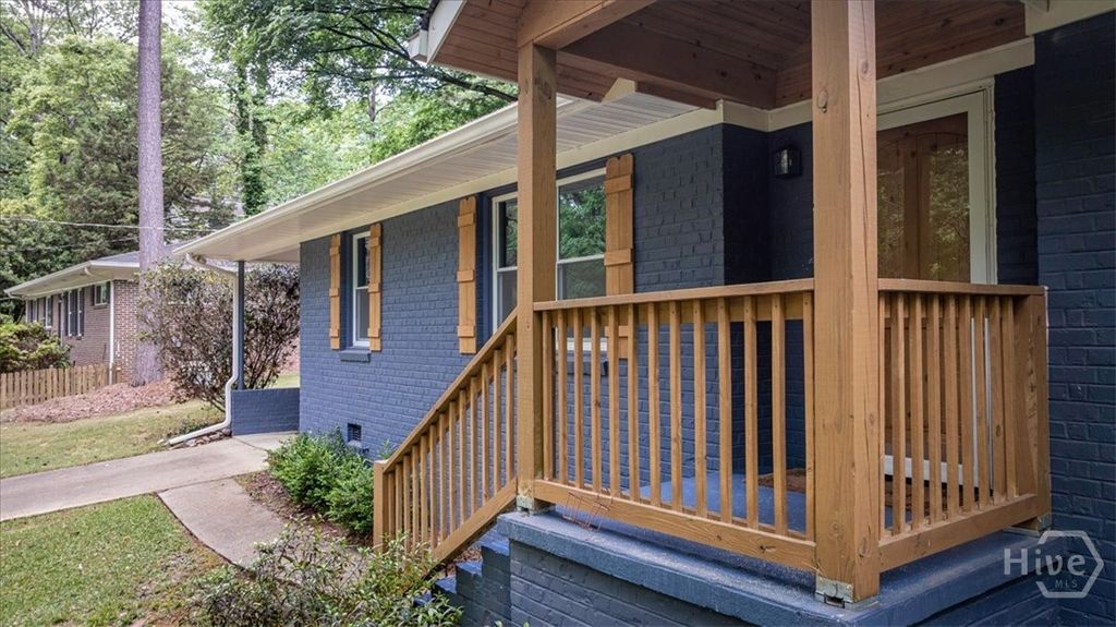 Photo of 235 Riverside Drive, Athens, GA 30606 (MLS # CL355026)