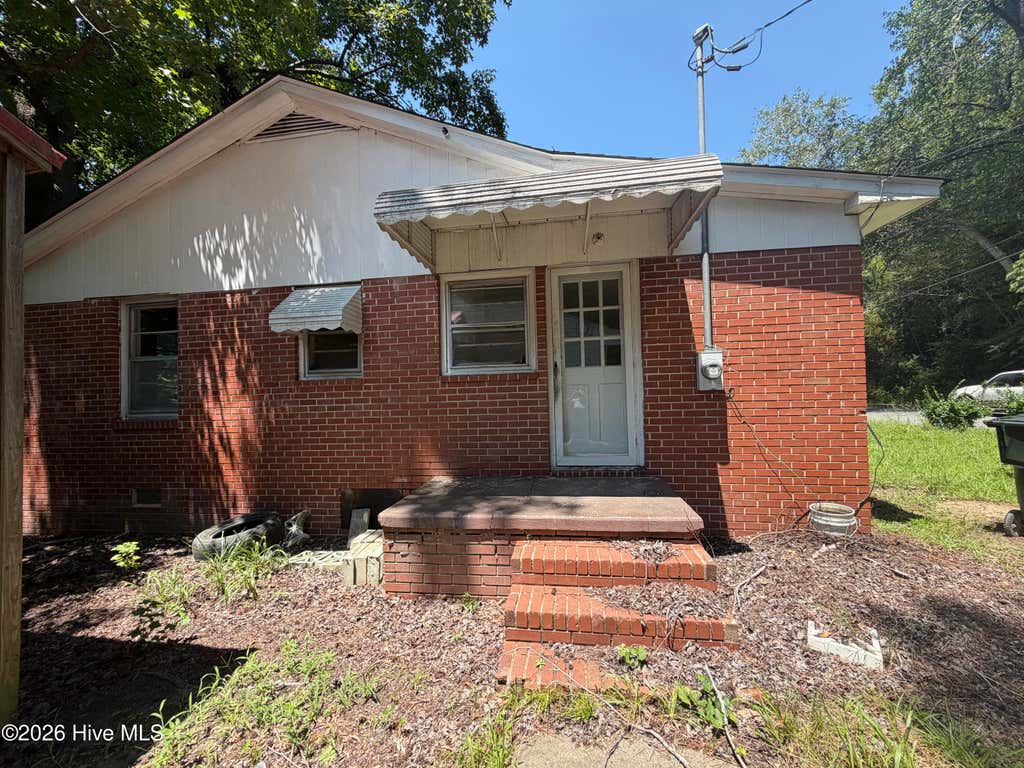 Photo of 1205 Cedar Lane, Kinston, NC 28501 (MLS # 100592708)
