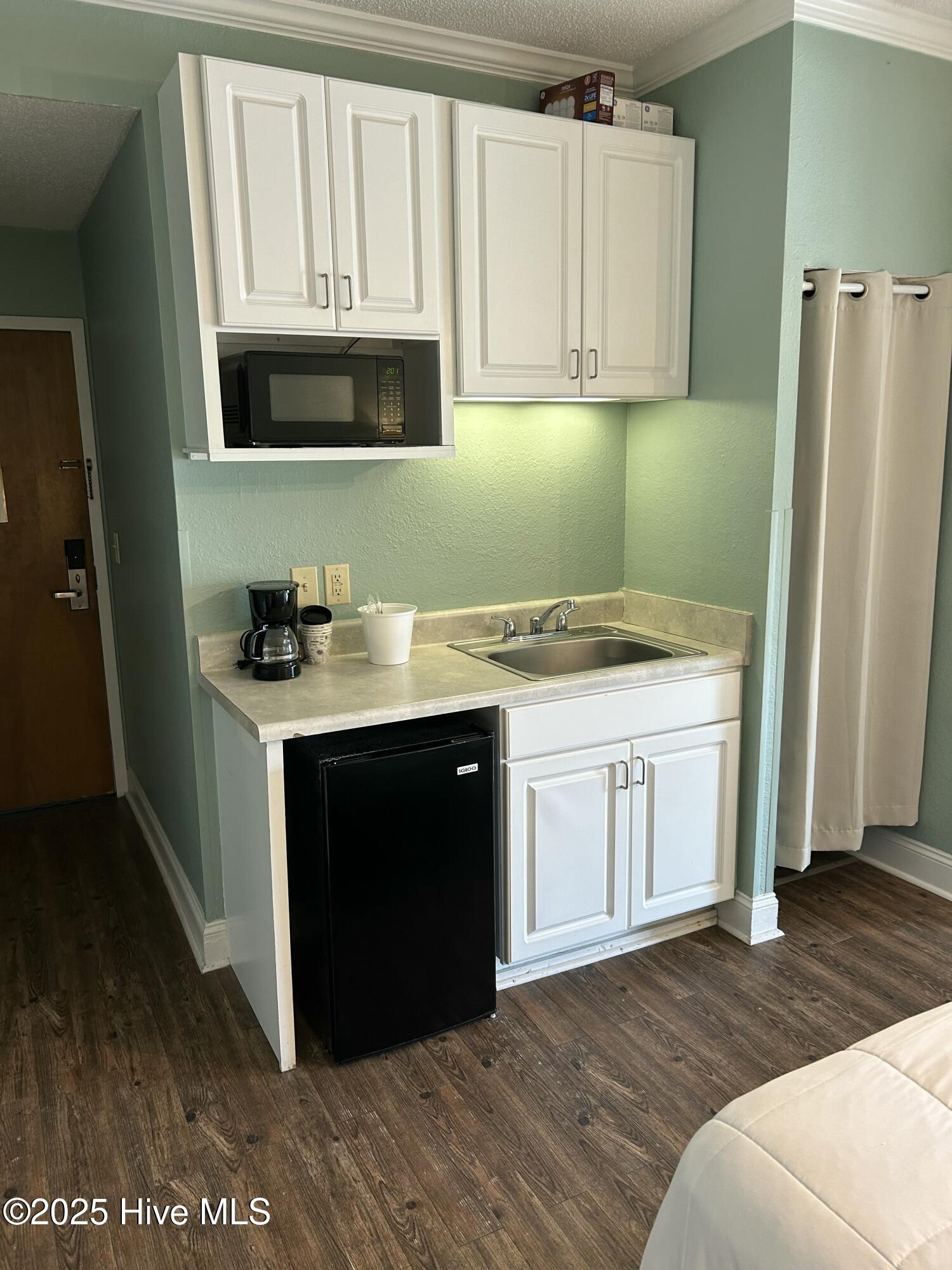 602 W Fort Macon Road 118