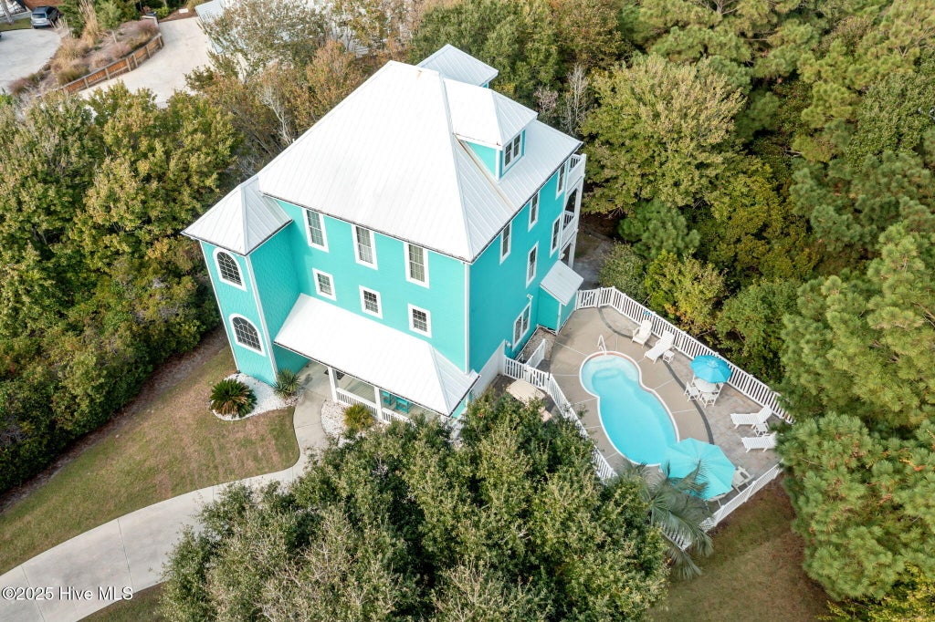Photo of 9902 Colonel Hanson Court, Emerald Isle, NC 28594 (MLS # 100612412)