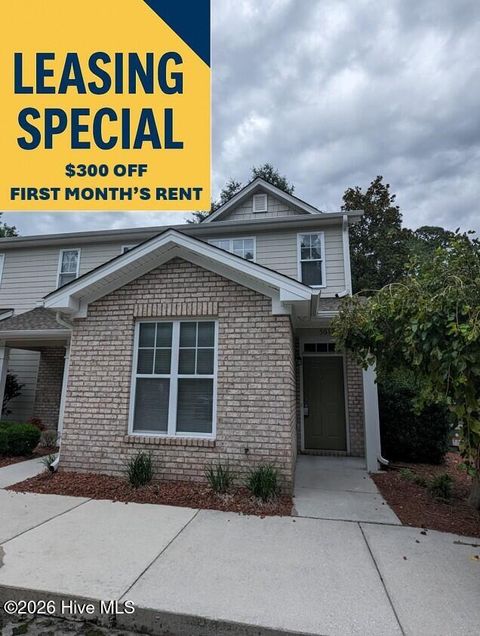 Townhouse For Rent - 5617 Juneberry Court<br/> Wilmington, NC 28403