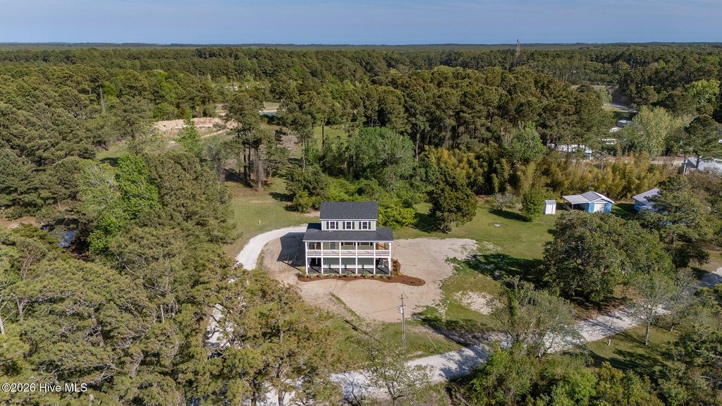 Photo of 110 Fir Ridge Lane, Beaufort, NC 28516 (MLS # 100567824)