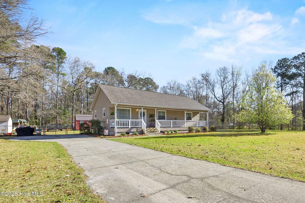 Photo of 112 Dogwood Circle, Leland, NC 28451 (MLS # 100560402)