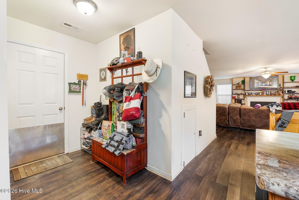 Photo of 410 Paradise Lane, Carthage, NC 28327 (MLS # 100578159)