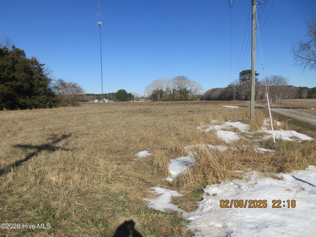 Photo of 170 Fisher Landing Road, Jarvisburg, NC 27947 (MLS # 100553933)