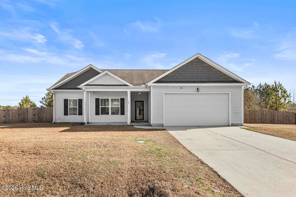 Photo of 127 Palo Alto Park Drive, Maysville, NC 28555 (MLS # 100547735)