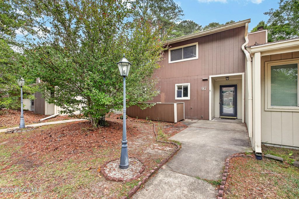 Photo of 97 Quarterdeck Townhome, New Bern, NC 28562 (MLS # 100570875)