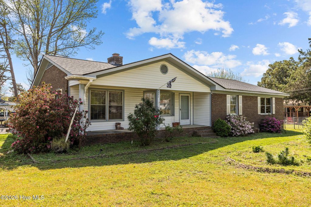 Photo of 4021 Sunny Lane Lane, Ayden, NC 28513 (MLS # 100564835)