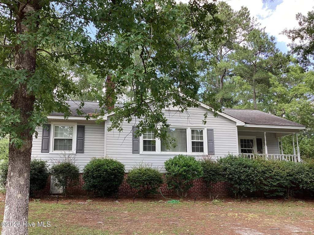 Photo of 127 Woodland Road, Rockingham, NC 28379 (MLS # 100586790)