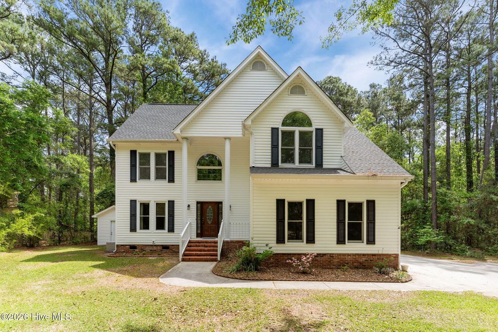 Photo of 10224 Timber Ridge Court SE, Leland, NC 28451 (MLS # 100568125)