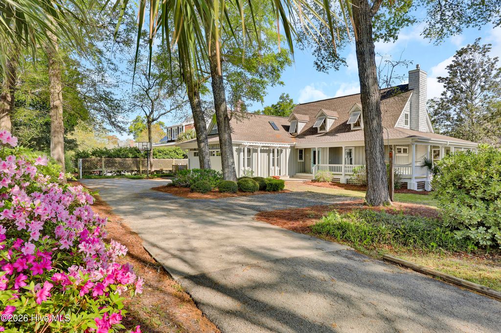 Photo of 7200 Airlie Place, Wilmington, NC 28403 (MLS # 100558827)