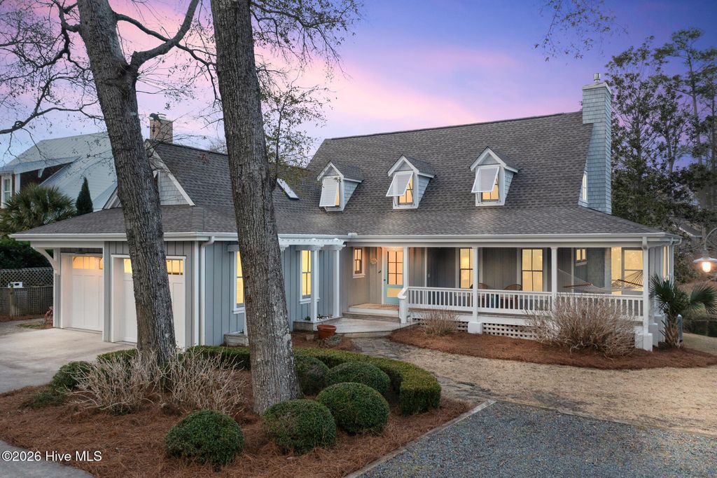 Photo of 7200 Airlie Place, Wilmington, NC 28403 (MLS # 100558827)