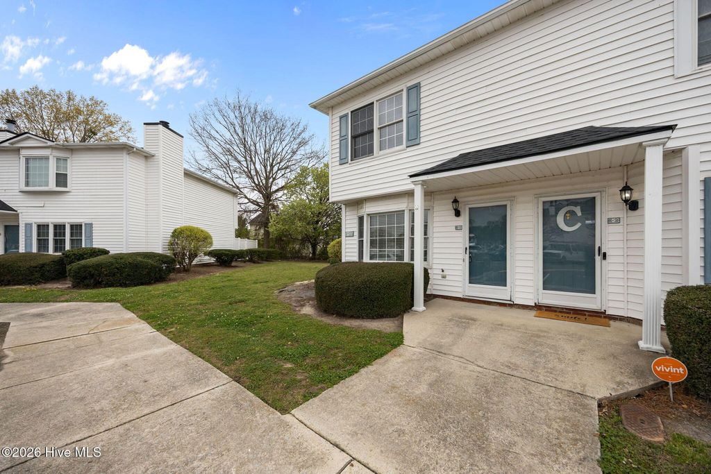 Photo of 1115 Grovemont Drive #H1, Greenville, NC 27834 (MLS # 100546101)