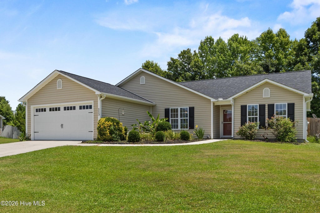 Photo of 113 Rolling Meadow Drive, Richlands, NC 28574 (MLS # 100591982)
