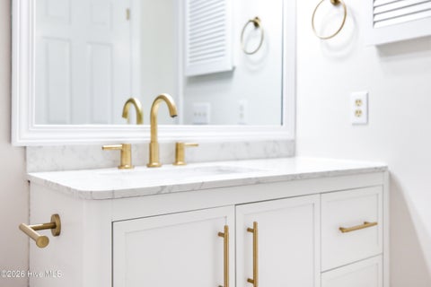 Tiny photo for 323 Wimbledon Court, Wilmington, NC 28412 (MLS # 100610997)