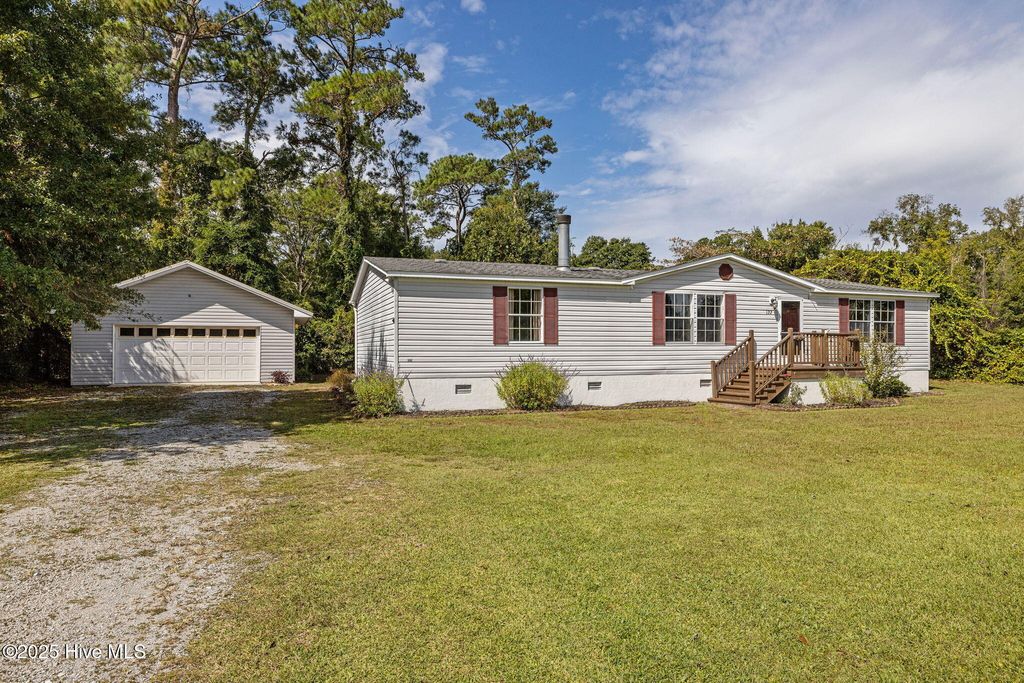 Photo of 122 Lejeune Road, Cape Carteret, NC 28584 (MLS # 100534218)