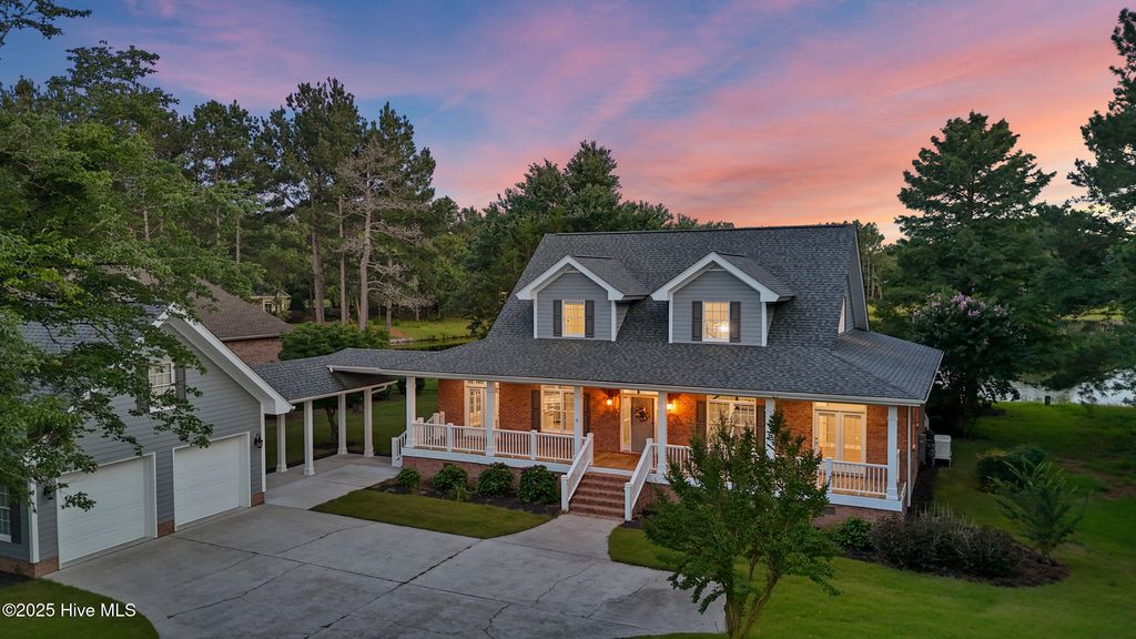 Photo of 376 Red Fox Run Drive, Wallace, NC 28466 (MLS # 100513263)