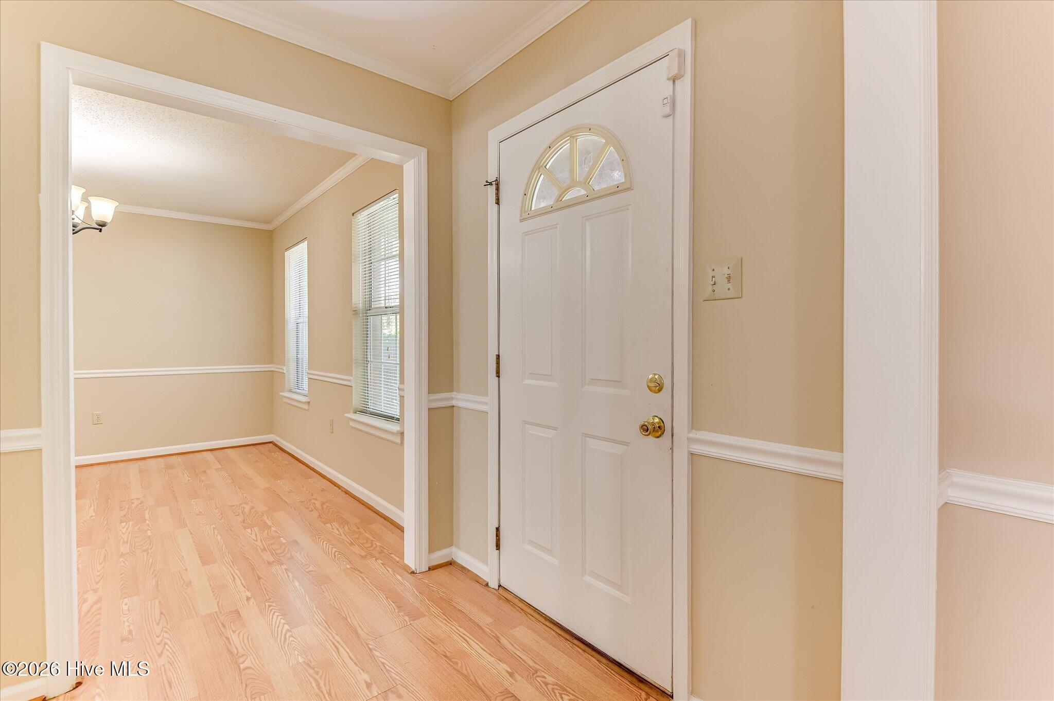 322 Lamplighter Lane