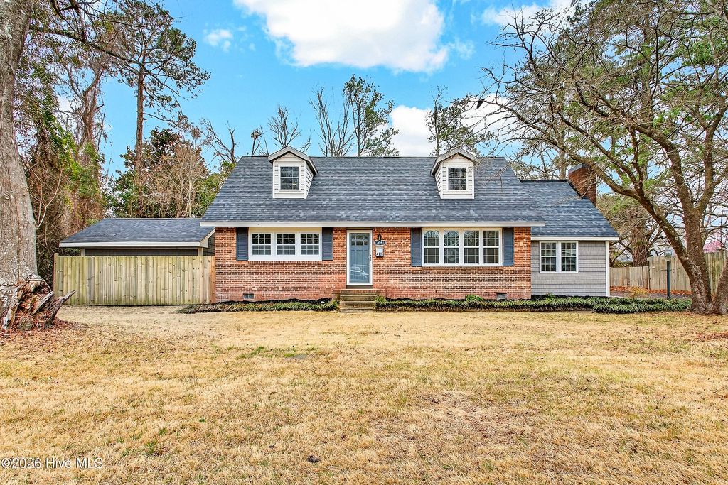 Photo of 405 Doris Avenue, Jacksonville, NC 28540 (MLS # 100558512)