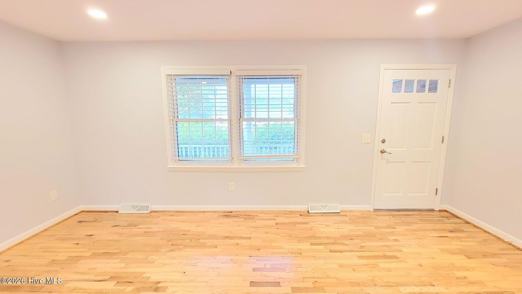 Photo of 409 Sierra Drive, Wilmington, NC 28409 (MLS # 100548786)