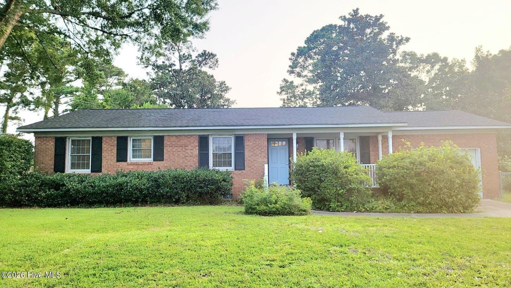 Photo of 409 Sierra Drive, Wilmington, NC 28409 (MLS # 100548786)