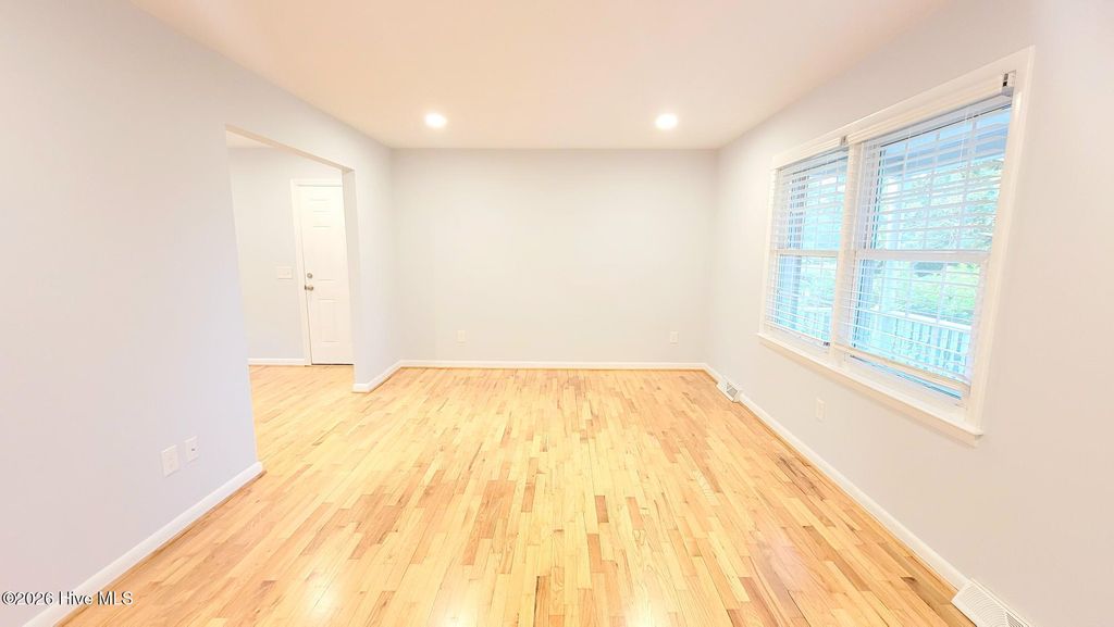 Photo of 409 Sierra Drive, Wilmington, NC 28409 (MLS # 100548786)