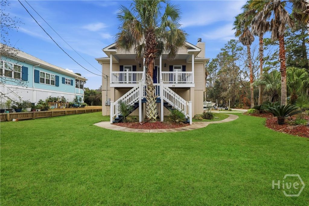 Photo of 202 Penrose Drive, Savannah, GA 31410 (MLS # SA346500)