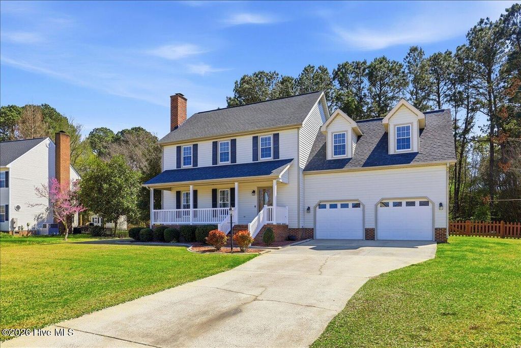 Photo of 621 E Raintree Lane, Goldsboro, NC 27534 (MLS # 100561015)