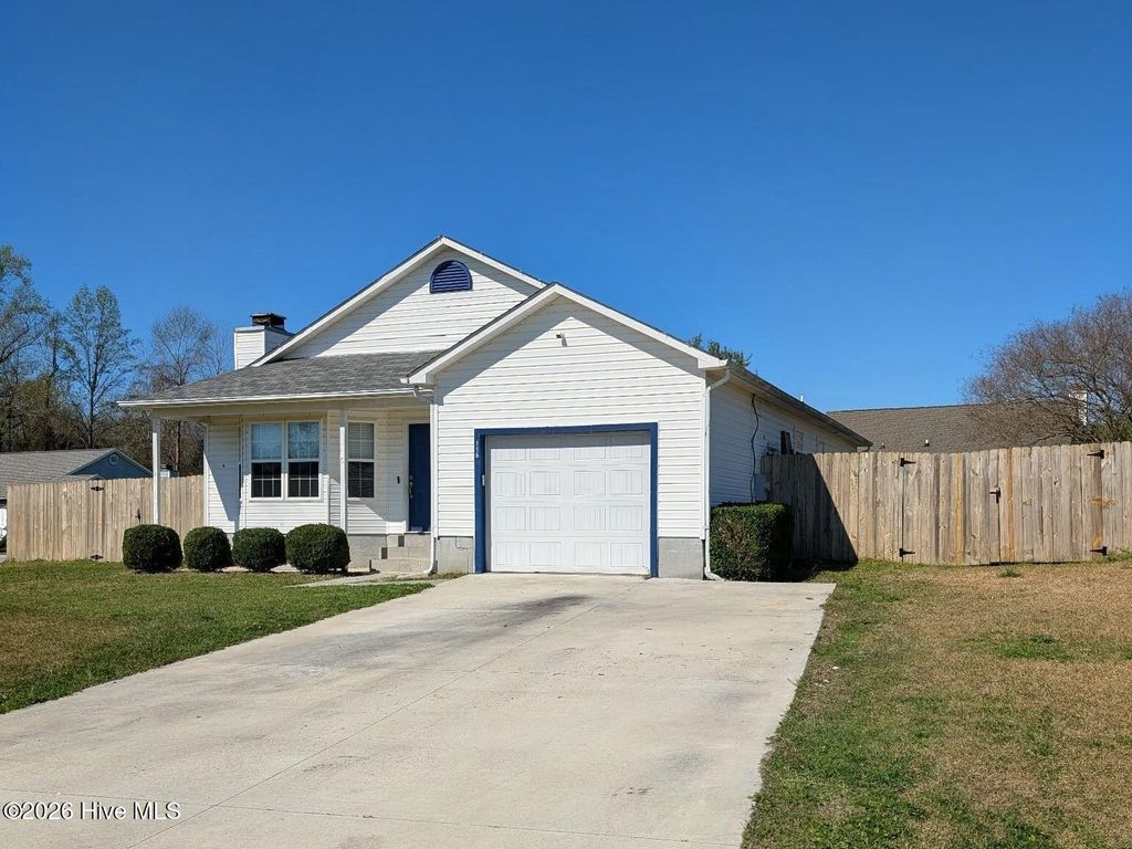 Photo of 116 Eastgate Drive, Jacksonville, NC 28540 (MLS # 100568083)