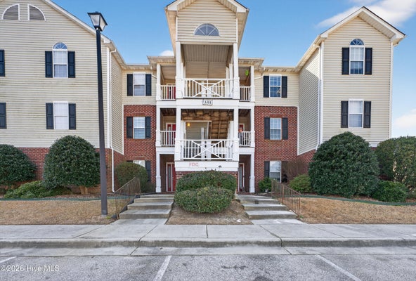 331 BUBBLE CREEK CT UNIT 7, FAYETTEVILLE, NC 28311 - Image b028c75d0110f9f084e0700d728a373f/3435005443