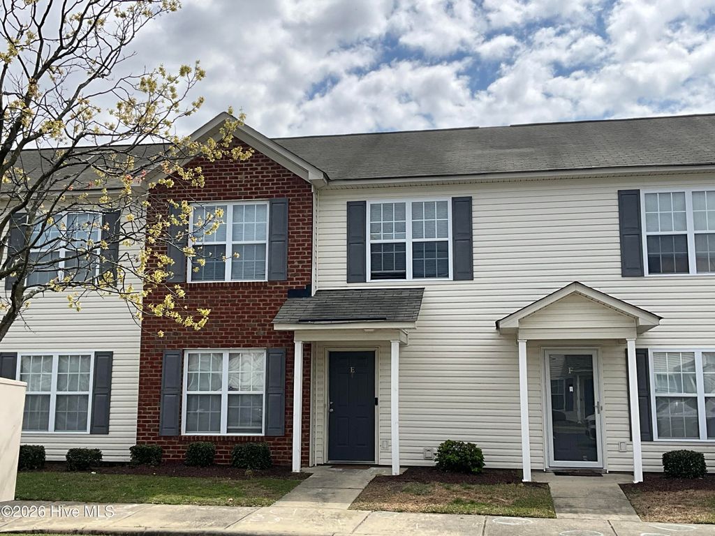 Photo of 4243 Dudleys Grant Drive #E, Winterville, NC 28590 (MLS # 100562731)