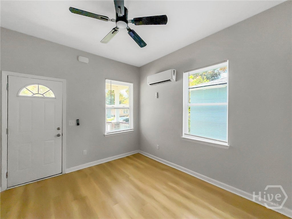 706 W 51st Street