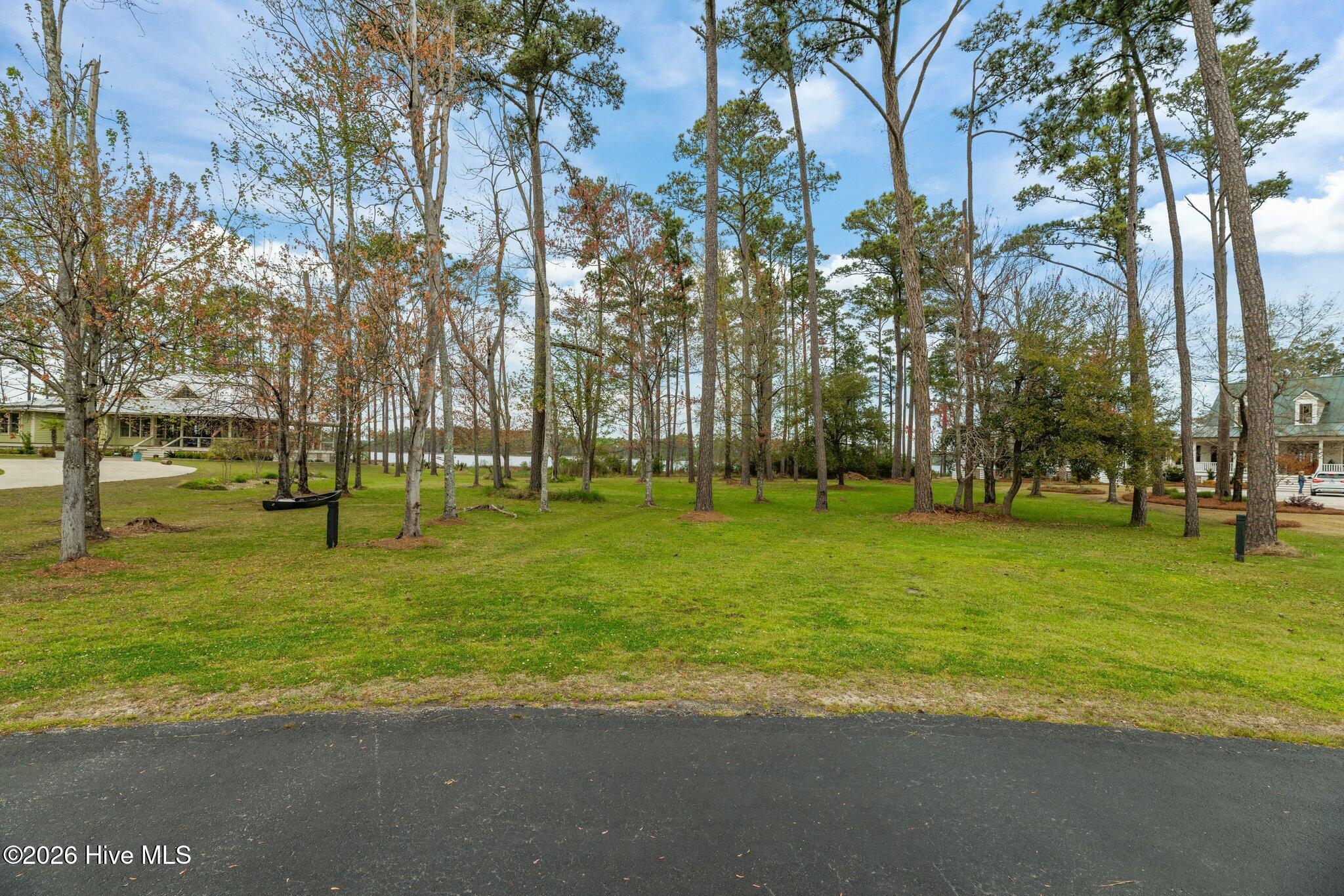 612 128B Homestead Road