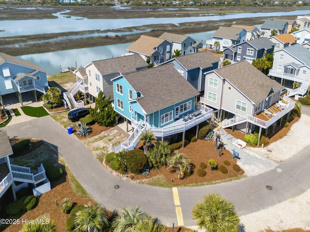 Photo of 17 Sandpiper Drive, Ocean Isle Beach, NC 28469 (MLS # 100563035)
