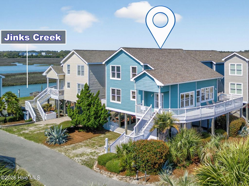 Photo of 17 Sandpiper Drive, Ocean Isle Beach, NC 28469 (MLS # 100563035)