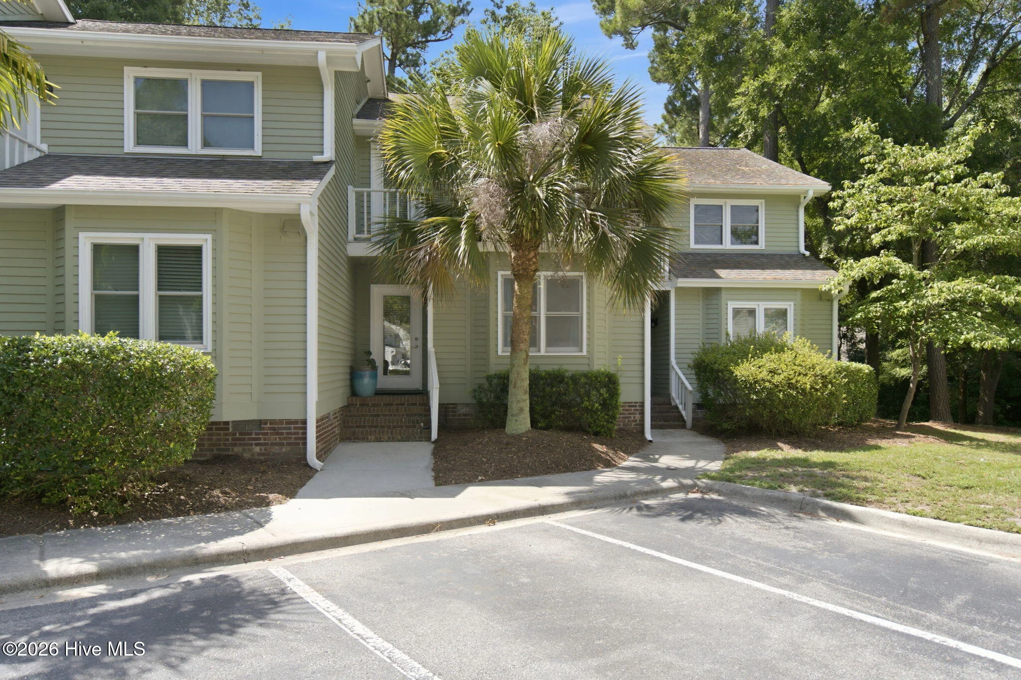 1800 Eastwood Road Unit Apt 118