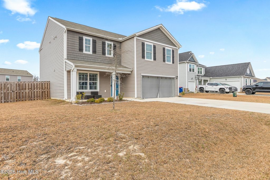 Photo of 624 Drummond Grove Lane, Jacksonville, NC 28546 (MLS # 100549740)