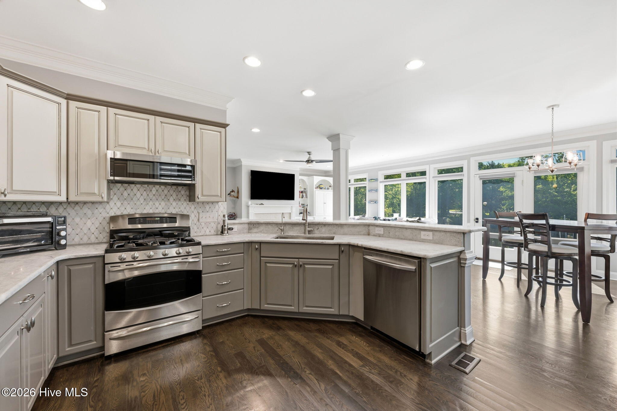 2203 Hidden Harbor Drive